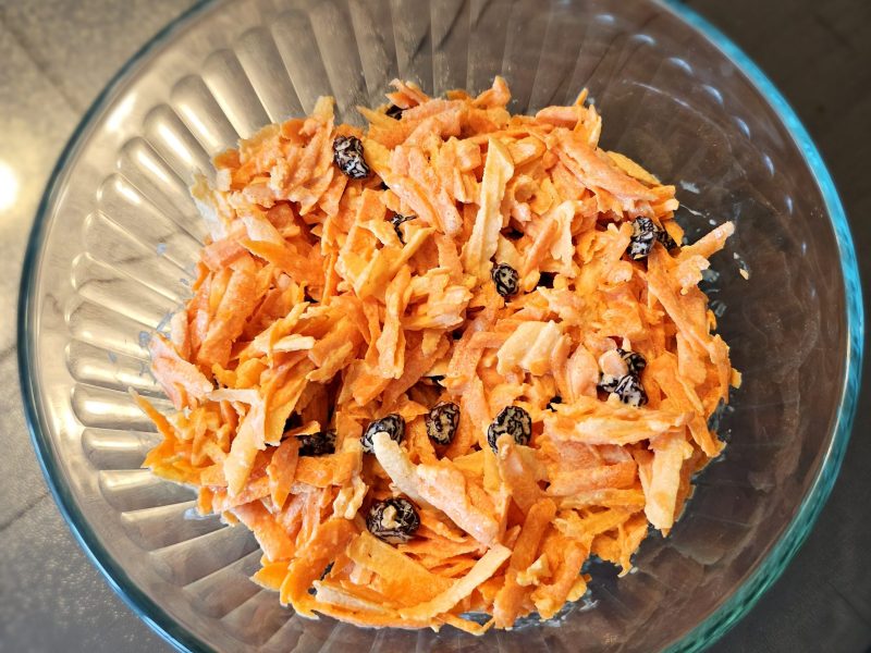 Mom's Carrot Salad